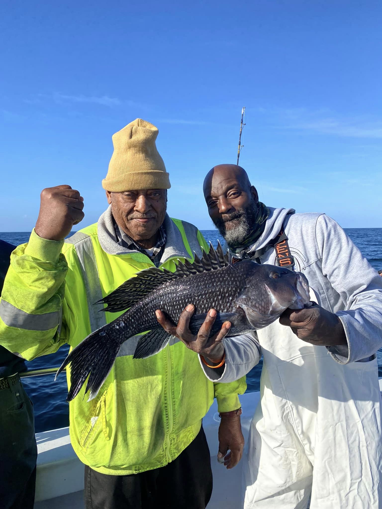 Tons of Tautog, Sea Bass Over 5 Pounds and Flounder Over 6 - Ocean City MD  Fishing