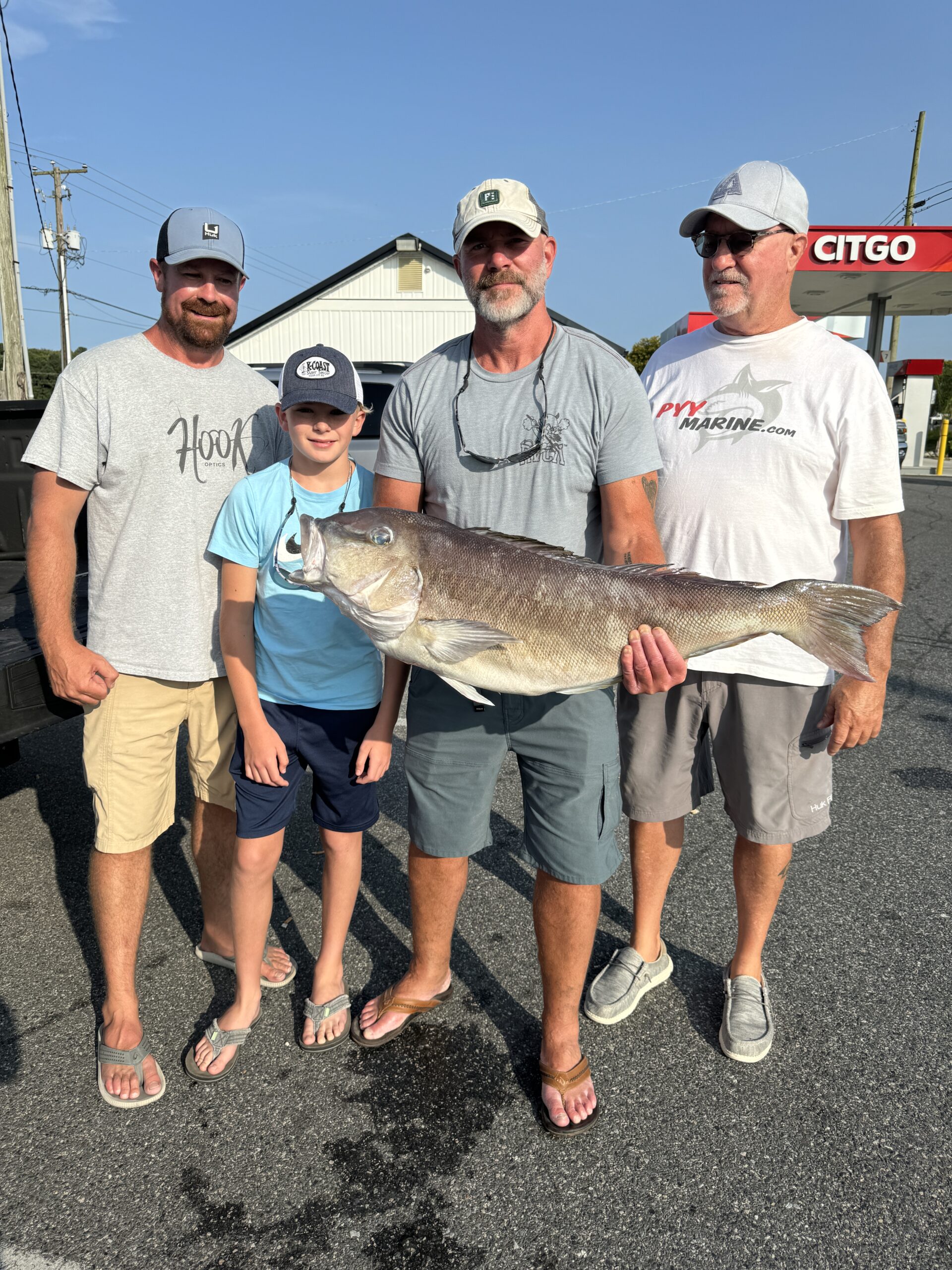 NEW: Pending state record for blue-lined tilefish