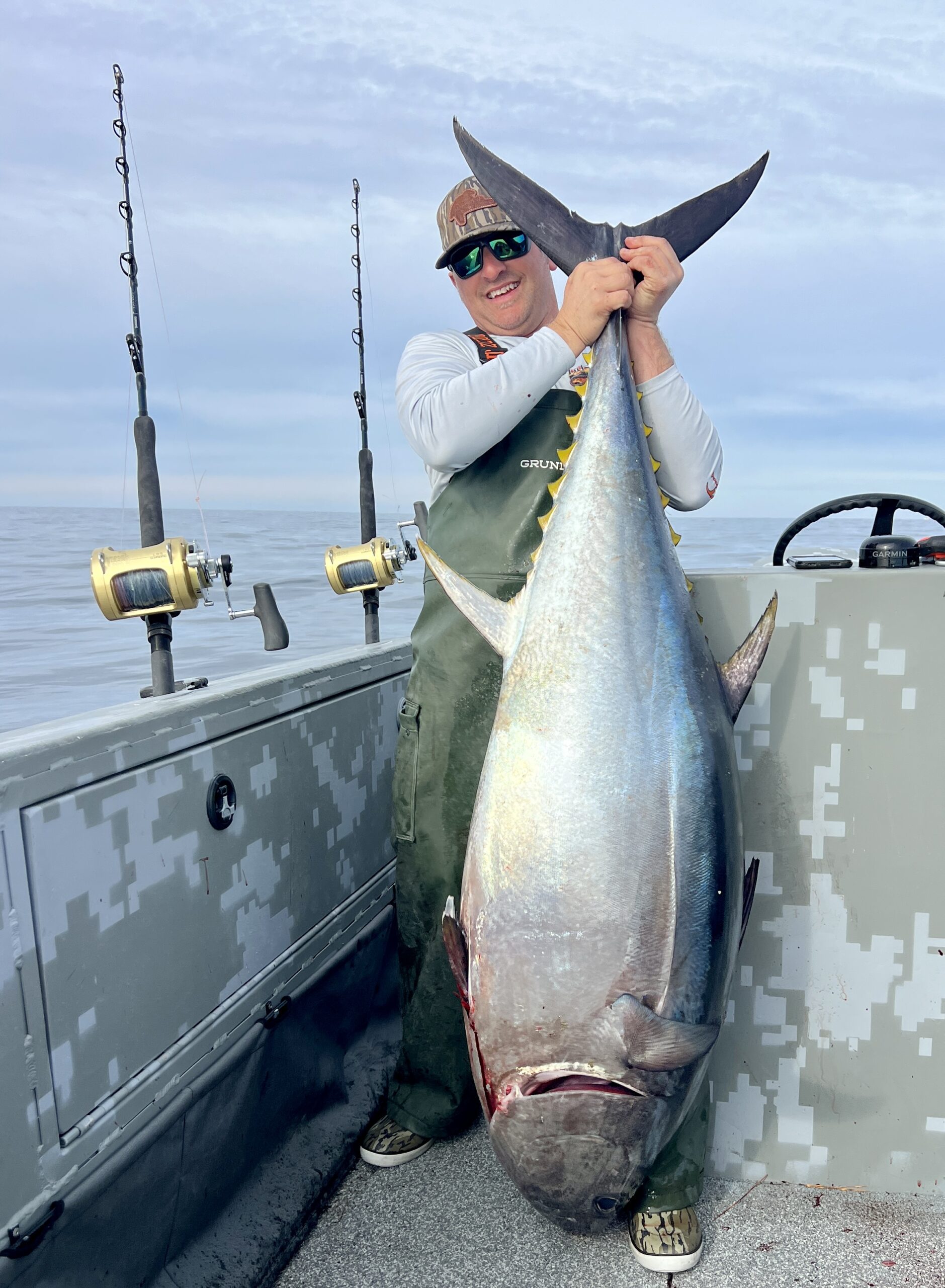 Lots of BIG Bluefin Tuna